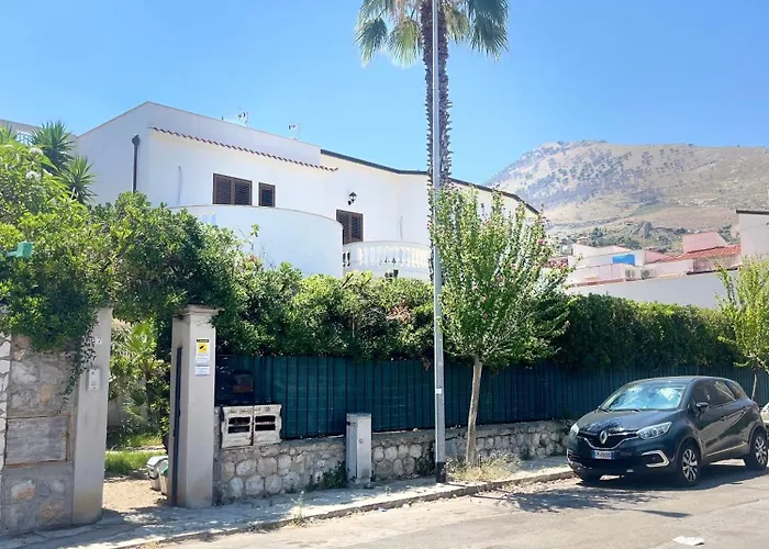 Proserpina House *